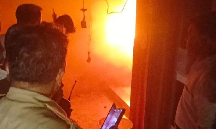 ग्वालियर के सराफा बाजार स्थित ज्वेलरी दुकान में लगी आग, शॉर्ट सर्किट से मचा हड़कंप