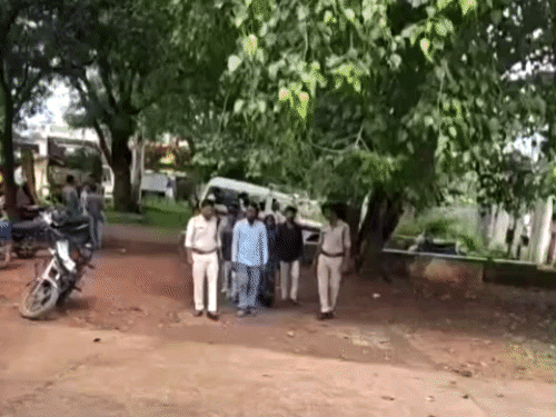 अशोकनगर पुलिस ने राजस्थान के नीमकाथाना से मुक्त कराए बंधक बनाए गए छह मजदूर