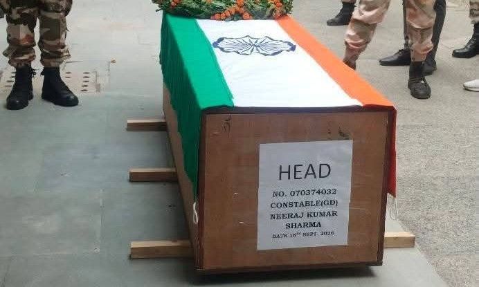 शिवपुरी के भौंती में ITBP जवान नीरज शर्मा को नम आंखों से अंतिम विदाई, लेह-लद्दाख में थी तैनाती