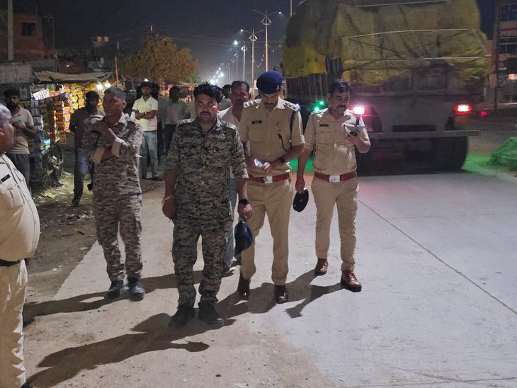 डबरा के स्पा सेंटर पर पुलिस का छापा, दो युवक हिरासत में और नाबालिग को भेजा गया घर