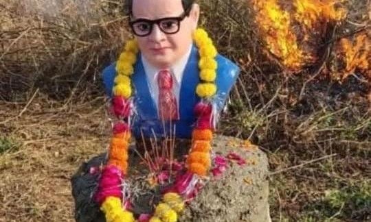 शिवपुरी के खुरई गांव में डॉ. अंबेडकर की प्रतिमा खंडित, अज्ञात लोगों पर मामला दर्ज
