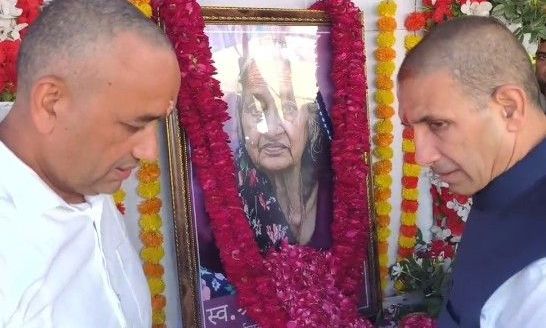 भिंड दौरे पर आए कांग्रेस प्रदेशाध्यक्ष जीतू पटवारी, कचनाव कलां में शोक संतप्त परिवार से की मुलाकात