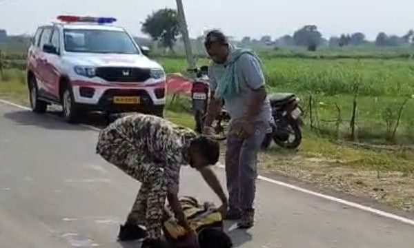 भिंड में दर्दनाक सड़क हादसा: लहार-सिकरी रोड पर दो बाइकों की टक्कर में मां-बेटे की मौत, दो घायल