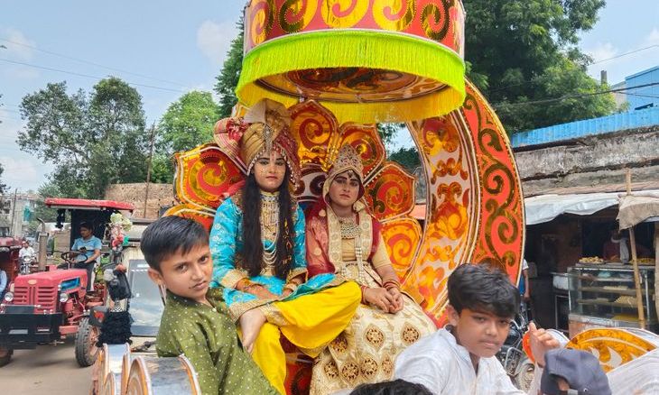 ग्वालियर-चंबल अंचल: सबलगढ़ में धूमधाम से निकली दाऊदयाल महाराज की शोभायात्रा, उमड़े श्रद्धालु