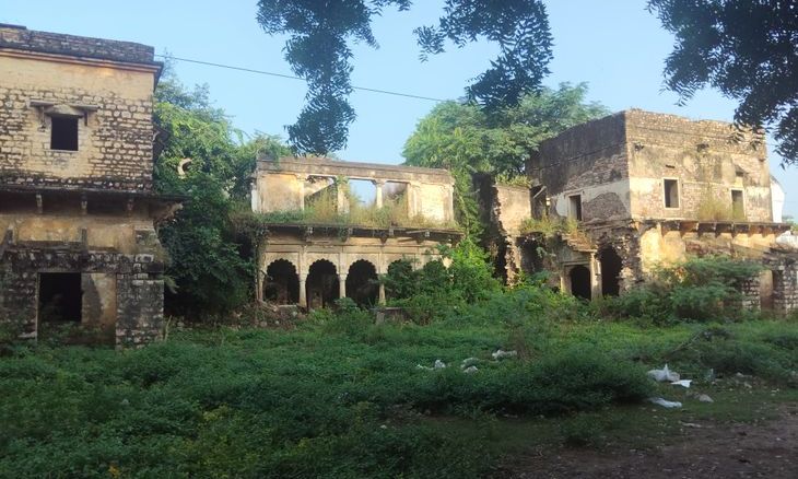 ग्वालियर: उपेक्षा का शिकार हुई आंतरी की 400 साल पुरानी ऐतिहासिक कचहरी, अब बची है सिर्फ खंडहर की दीवारें