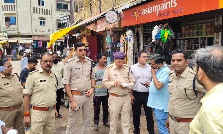अशोकनगर में गणेश चतुर्थी पर बदली ट्रैफिक व्यवस्था, विदिशा तिराहा और गांधी पार्क मार्ग पर भारी वाहनों की एंट्री प्रतिबंधित