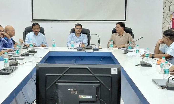 भिंड में फर्जी टीकाकरण आंकड़े अपलोड करने पर सख्ती, लापरवाही बरतने वाली एएनएम को थमाया नोटिस