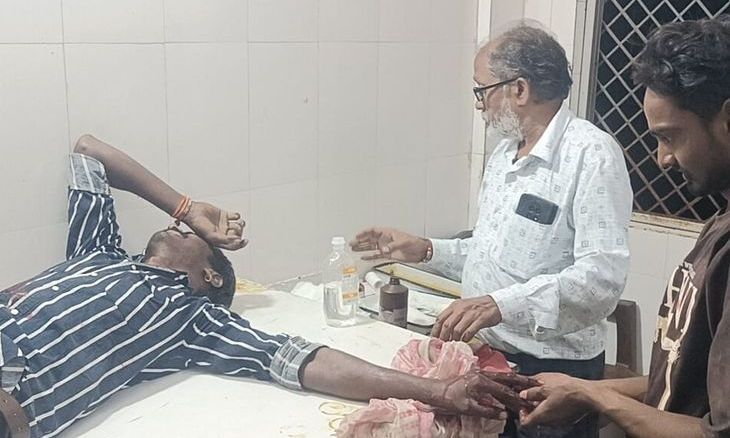 मुरैना में बाजरा थ्रेसर हादसे का शिकार हुआ किसान, मशीन की चपेट में आने से हाथ की उंगलियां टूटीं