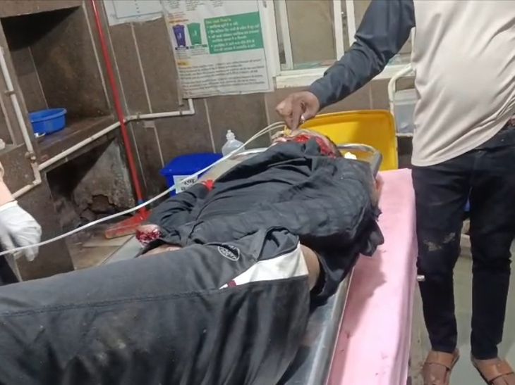 अशोकनगर: पारिवारिक कलह से तंग आकर युवक ने पटरी पर दी जान देने की कोशिश, मालगाड़ी की चपेट में आने से घायल