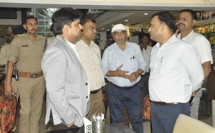 ग्वालियर में नगर निगम का सख्त एक्शन, मोबाइल कोर्ट ने वसूला एक लाख से ज्यादा जुर्माना