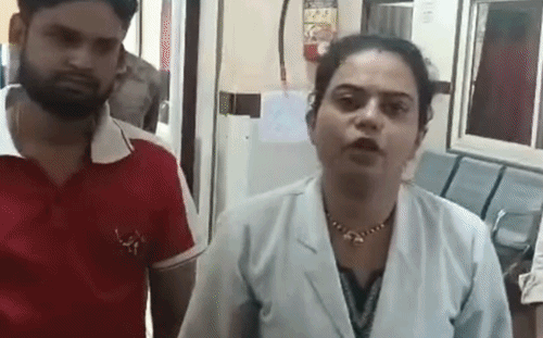 शिवपुरी जिला अस्पताल में हंगामा: मरीज के पिता और नर्स के बीच तीखी झड़प, मोबाइल छीनने का आरोप