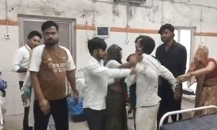 डबरा सिविल अस्पताल में कैंसर मरीज की मौत के बाद बवाल, परिजनों ने डॉक्टर पर लगाया लापरवाही का आरोप