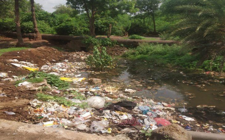 ग्वालियर में कागजों पर साफ हुए नाले, हकीकत में गंदगी और अवैध कब्जों से पटे हैं शहर के रास्ते