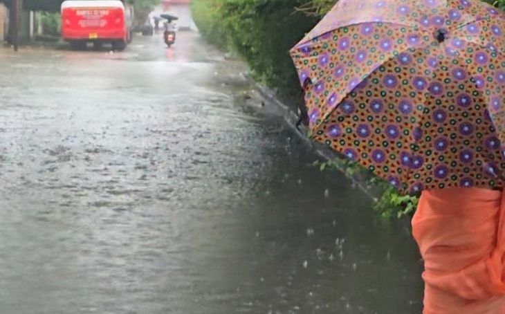 मुरैना में झमाझम बारिश से जनजीवन प्रभावित, खेतों में पानी भरने से बाजरे की फसल को नुकसान की आशंका
