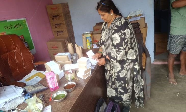 अशोकनगर में मिलावटी घी के खिलाफ बड़ा एक्शन, दो लाख का स्टॉक जब्त कर भेजे गए सैंपल