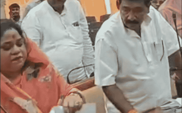 ग्वालियर निगम सदन में हंगामा: भाजपा पार्षदों ने फाड़ा एजेंडा, जलभराव और सड़कों पर बरसे