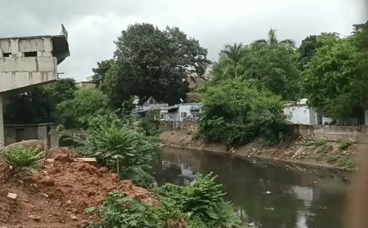 ग्वालियर में मानसून की दस्तक, जलभराव से हाहाकार: निगम के दावों की खुली पोल