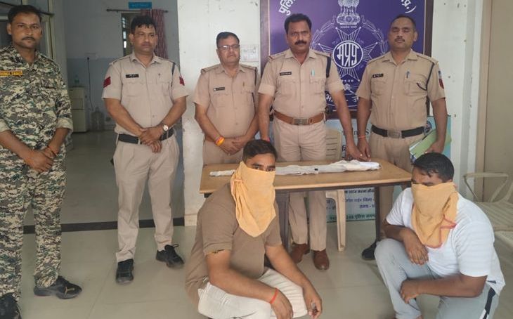 मुरैना गोलीबारी कांड: खेत की मेड़ के विवाद में दो आरोपी गिरफ्तार, हथियार जब्त