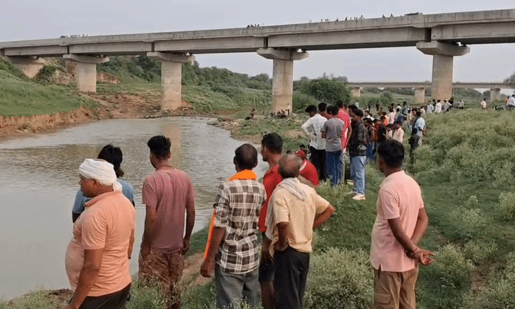 मुरैना: आसान क्वारी नदी के पुल से किशोरी ने लगाई छलांग, सगाई से नाखुश होने की आशंका