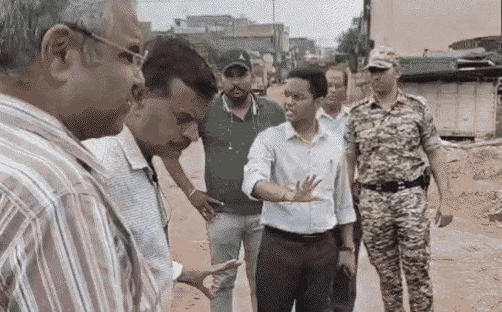 ग्वालियर ट्रांसपोर्ट नगर में निगम आयुक्त का औचक दौरा, नाले से अतिक्रमण हटाने और सड़कों की मरम्मत के सख्त निर्देश