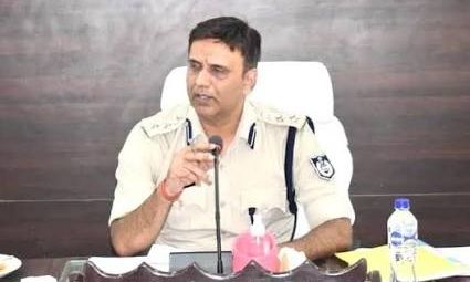 भिंड पुलिस में बड़ा फेरबदल: एसपी सूरज कुमार वर्मा ने 4 थाना प्रभारियों के किए तबादले