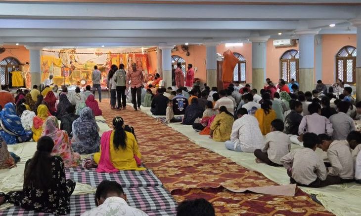 डबरा के लक्ष्मी नारायण मंदिर में गूंजी हनुमान चालीसा, सवा लाख पाठ का संकल्प हुआ पूरा