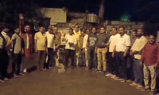 भिंड में कांग्रेस का कलेक्ट्रेट पर प्रदर्शन, छात्रों पर हुई पुलिस कार्रवाई के खिलाफ फूटा गुस्सा