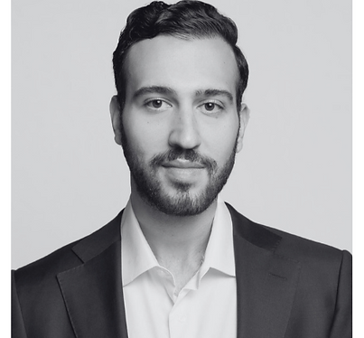 Alex Moazzami headshot