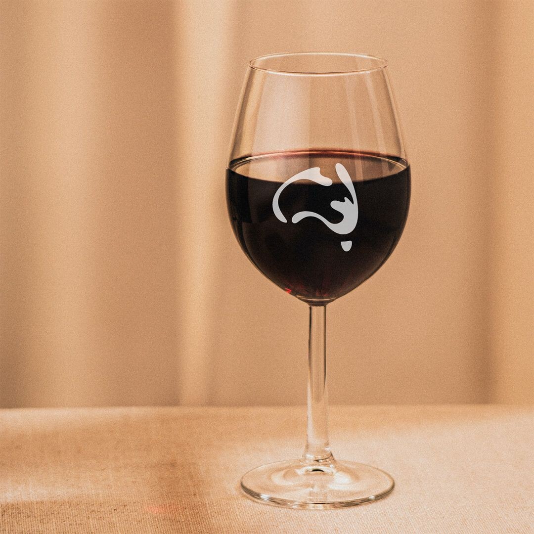 Australian wine logo on a wine glass