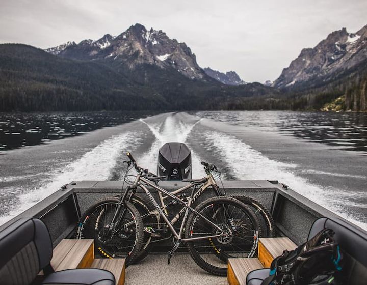 Lakes and Water Activities in Stanley Idaho
