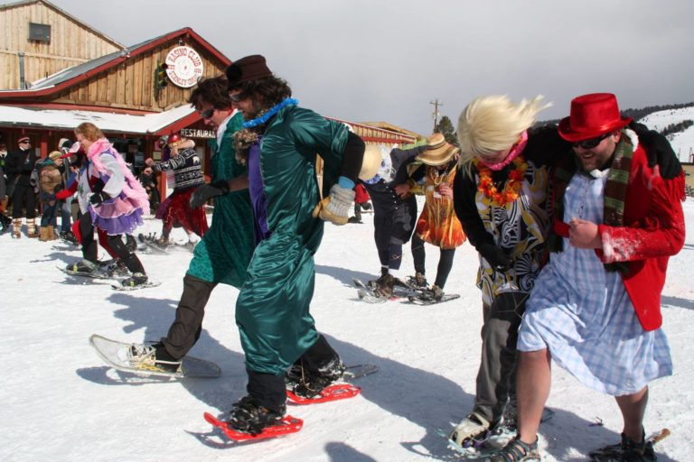 three-legged race in snowshoes Stanley winterfest | Stanley chamber