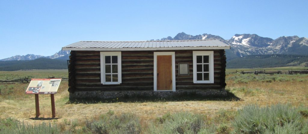 Stanley Historic Walking Tour - Shaw Cabin | Stanley chamber