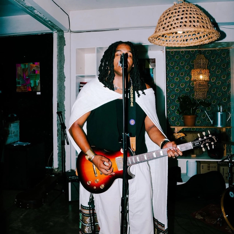 STAY by Silas Piper - A Review