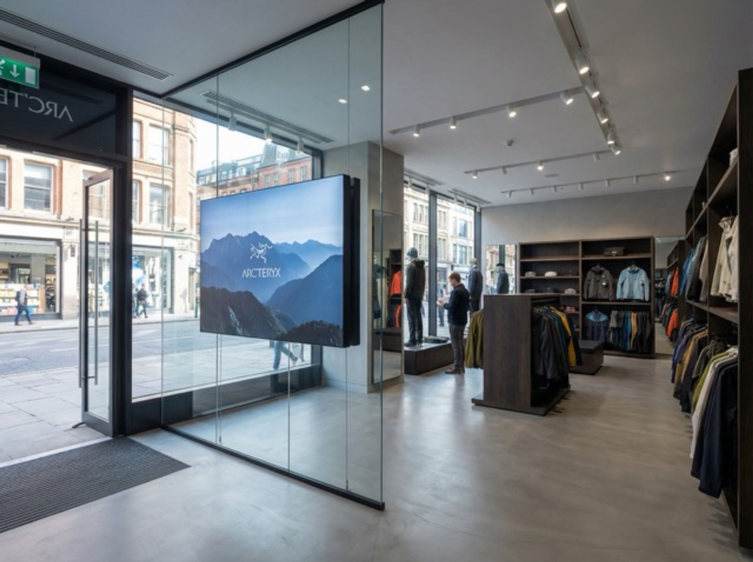 Arc’teryx LED installation, image 4 of 4
