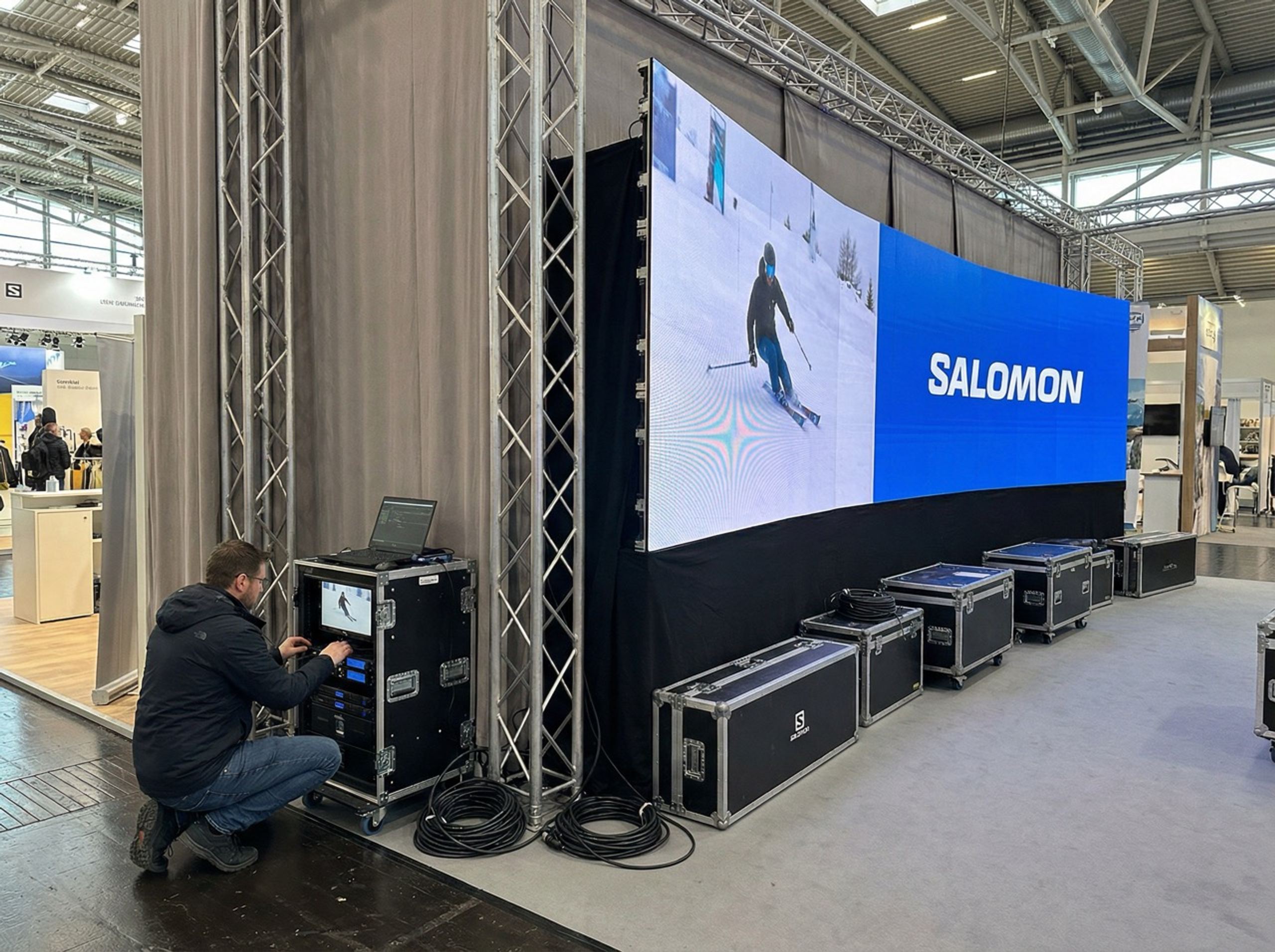 Salomon LED installation, image 5 of 5