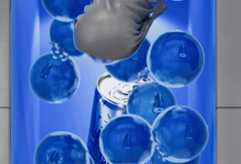 AUNZ_3DOOH_SUMMER-_Blueberry_projection_1080x1920.gif