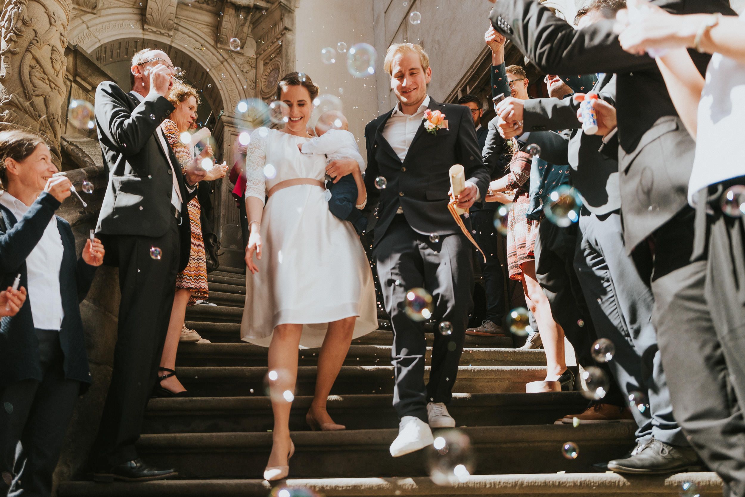 Elopement in Butzbach: Intime Hochzeit zu zweit planen – Hochzeitsfotograf Tim Schneider