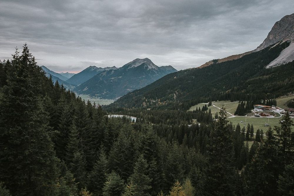 After Wedding Shoot Ehrwald - hochzeit ehrwald after wedding östrreich hochzeitsfotograf ehrwald garmisch partenkirchen tim schneider 00111