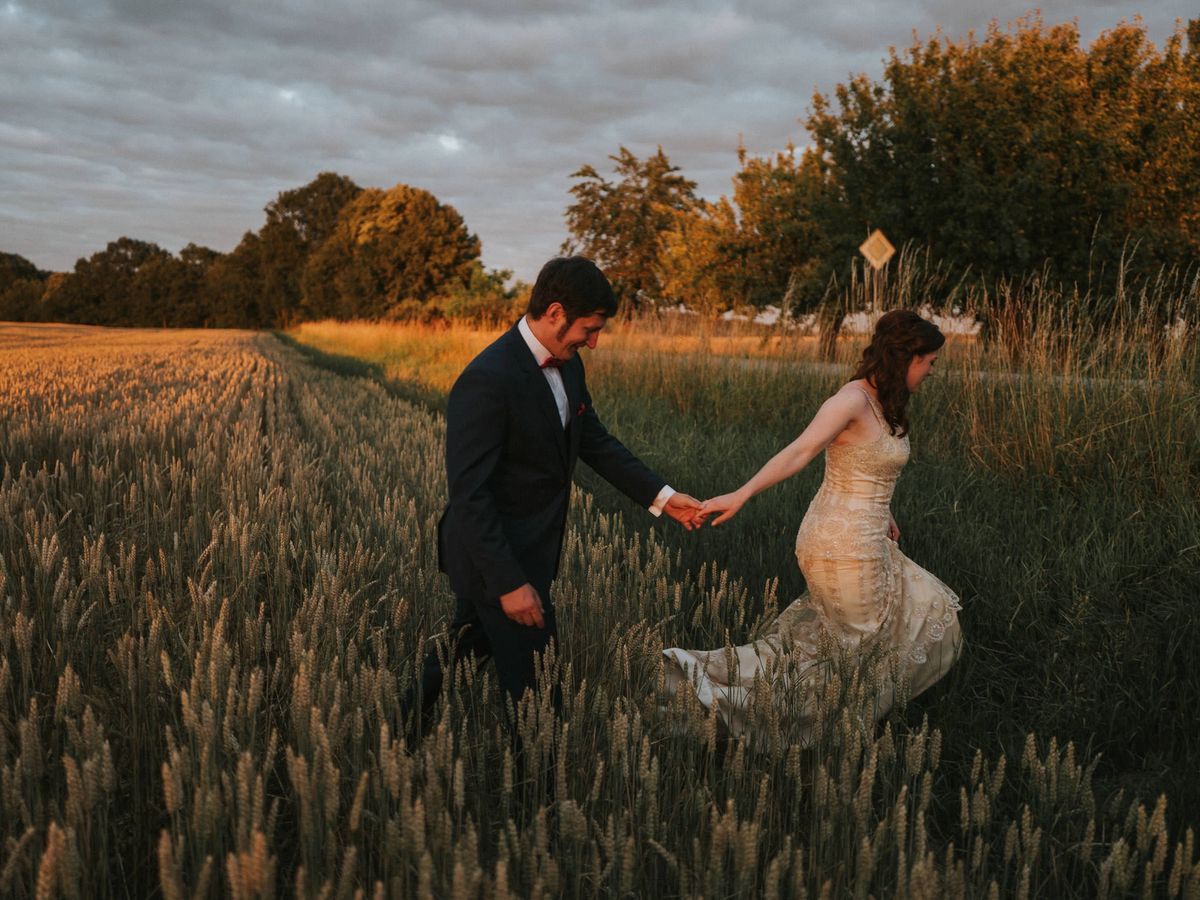 First Look in Chemnitz: Emotionale Momente vor der Trauung – Hochzeitsfotograf Tim Schneider