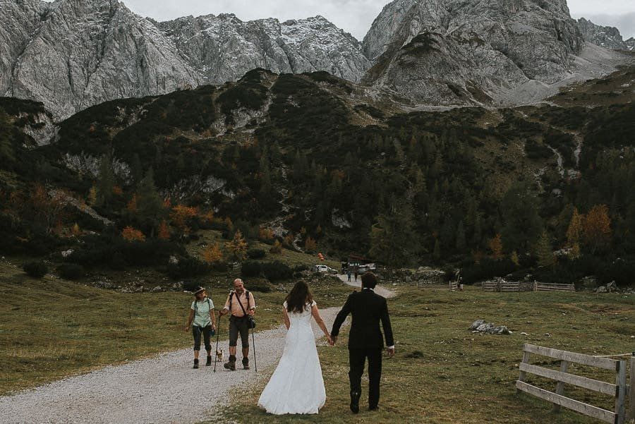 After Wedding Shoot Ehrwald - hochzeit ehrwald after wedding östrreich hochzeitsfotograf ehrwald garmisch partenkirchen tim schneider 00082