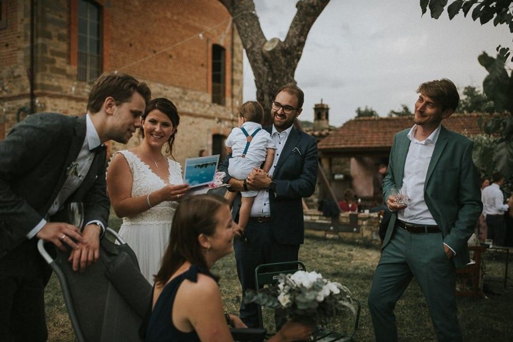 Hochzeit In Der Toskana - hochzeitsfotograf italien toskana arrezzo tuscany wedding planer free elopement hochzeit paar hochzeitsfotograf braut 00114