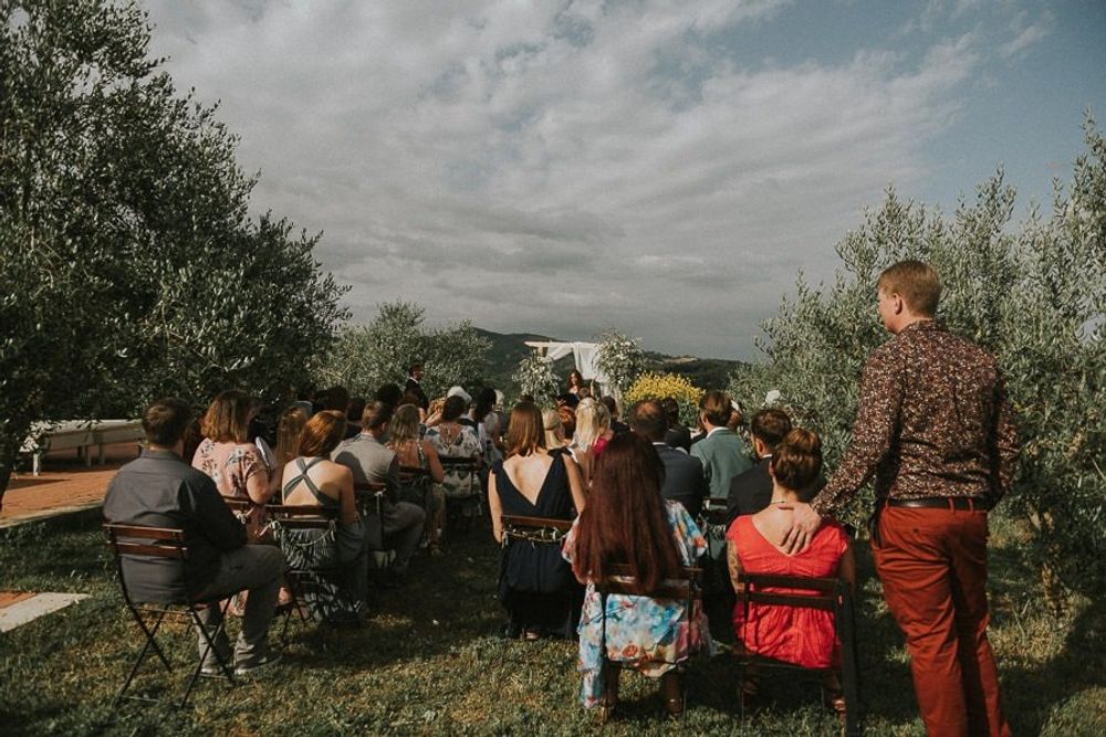 Hochzeit In Der Toskana - hochzeitsfotograf italien toskana arrezzo tuscany wedding planer free elopement hochzeit paar hochzeitsfotograf braut 00047