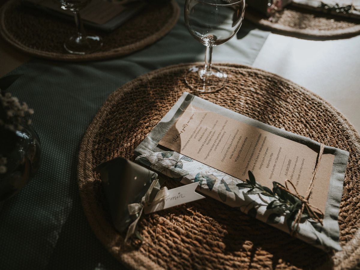 After Wedding Shooting Brandenburg an der Havel: Entspannte Fotos – Hochzeitsfotograf Tim Schneider