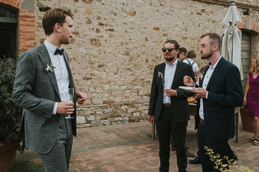 Hochzeit In Der Toskana - hochzeitsfotograf italien toskana arrezzo tuscany wedding planer free elopement hochzeit paar hochzeitsfotograf braut 00057