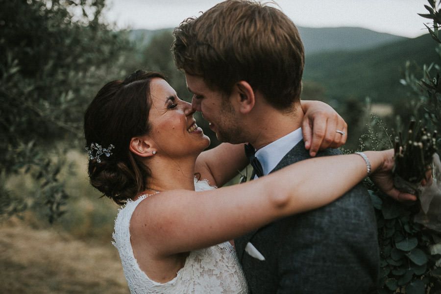 Frühlingshochzeit in Crailsheim: Blüten, Farben & Locations – Hochzeitsfotograf Tim Schneider