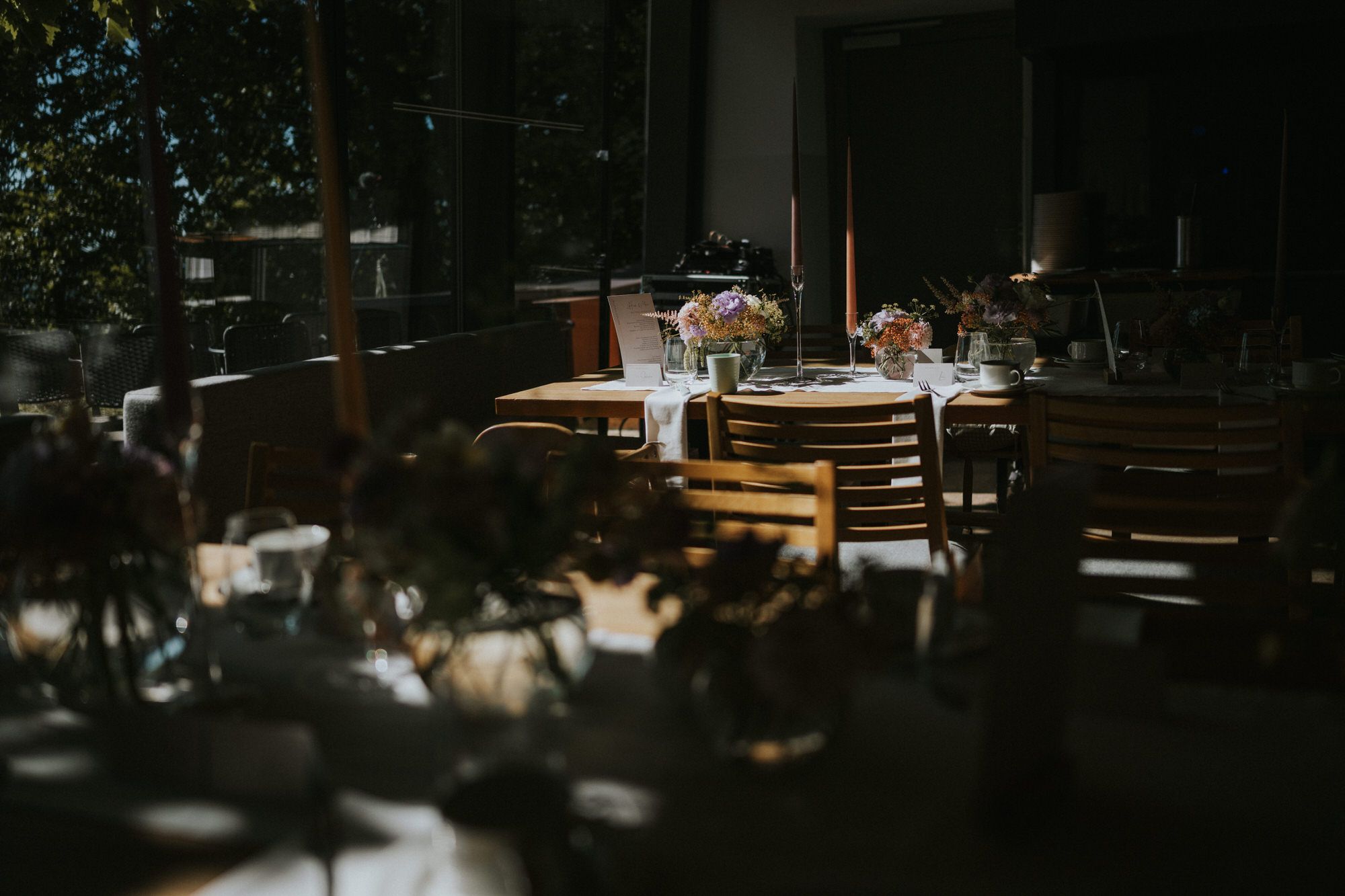 Frühlingshochzeit in Brandenburg an der Havel: Blüten & Locations – Hochzeitsfotograf Tim Schneider