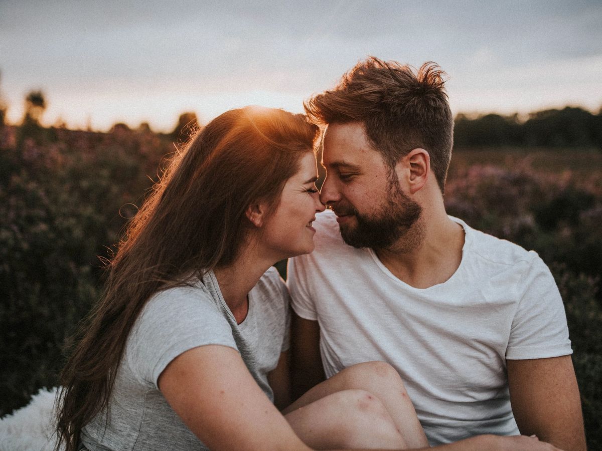 Sommerhochzeit in Allendorf: Outdoor-Feiern & Sonnenschein – Hochzeitsfotograf Tim Schneider