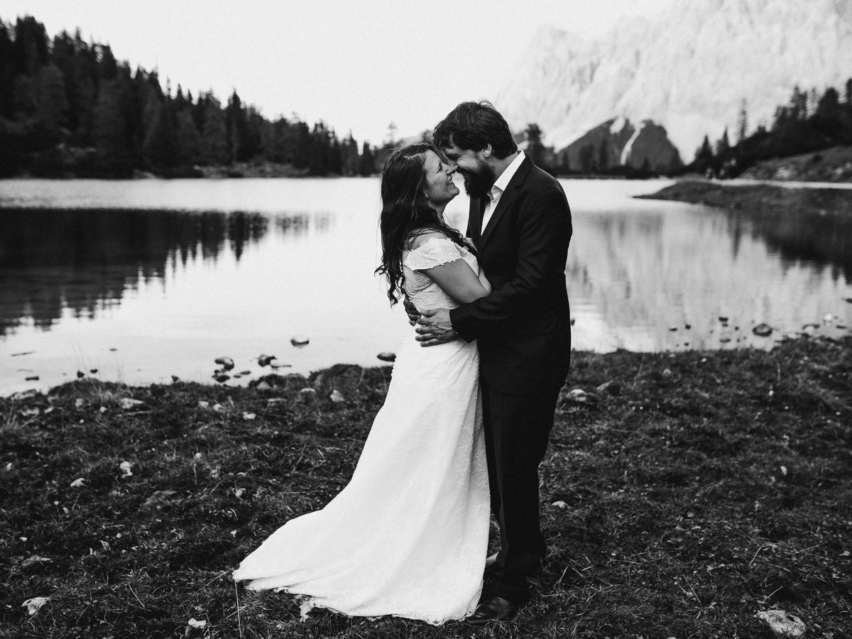 First Look Shooting Kaiserslautern: Emotionale Momente vor der Trauung – Hochzeitsfotograf Tim Schneider