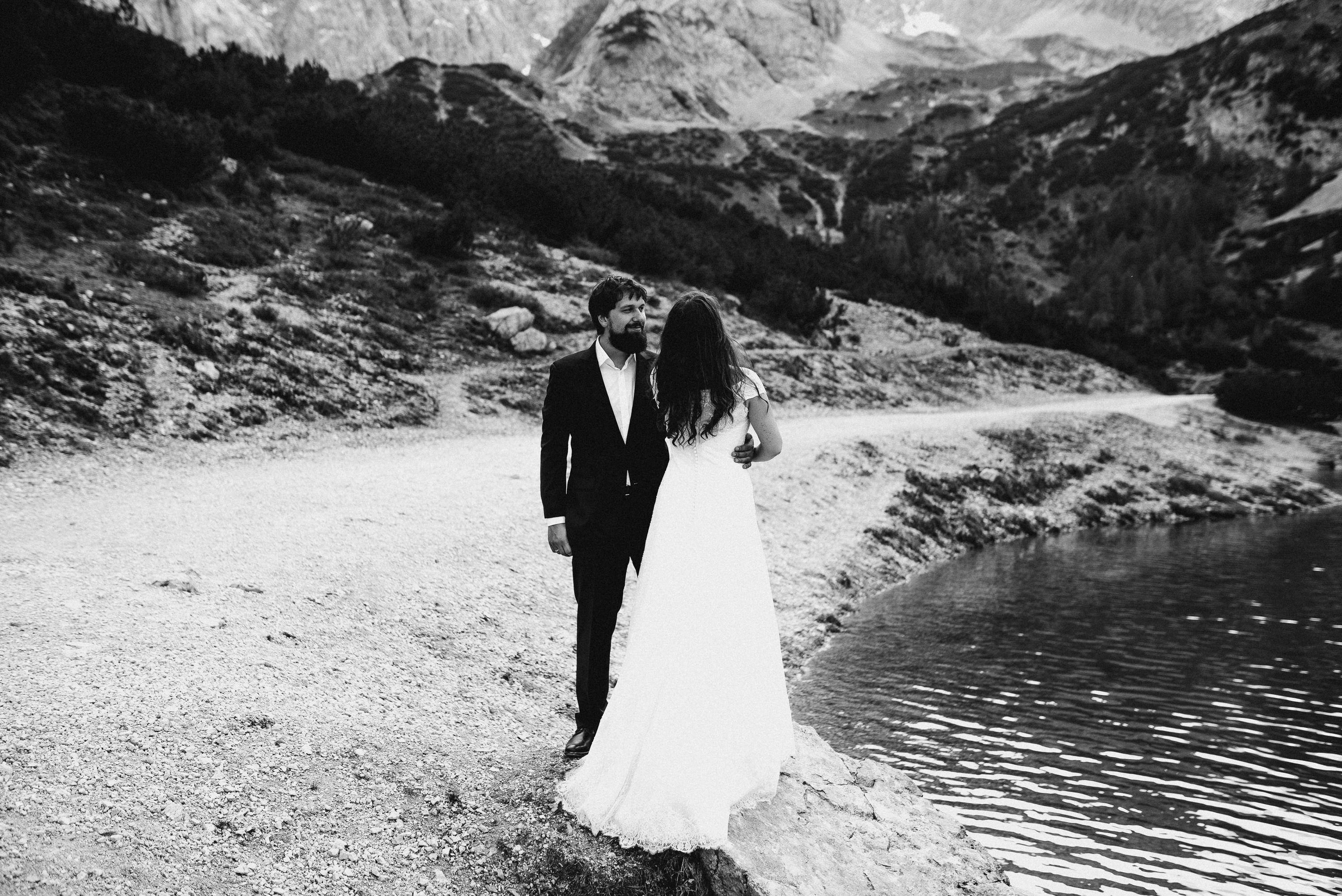 Perfekter Hochzeitstag in Saarbrücken: Timeline & Ablauf – Hochzeitsfotograf Tim Schneider