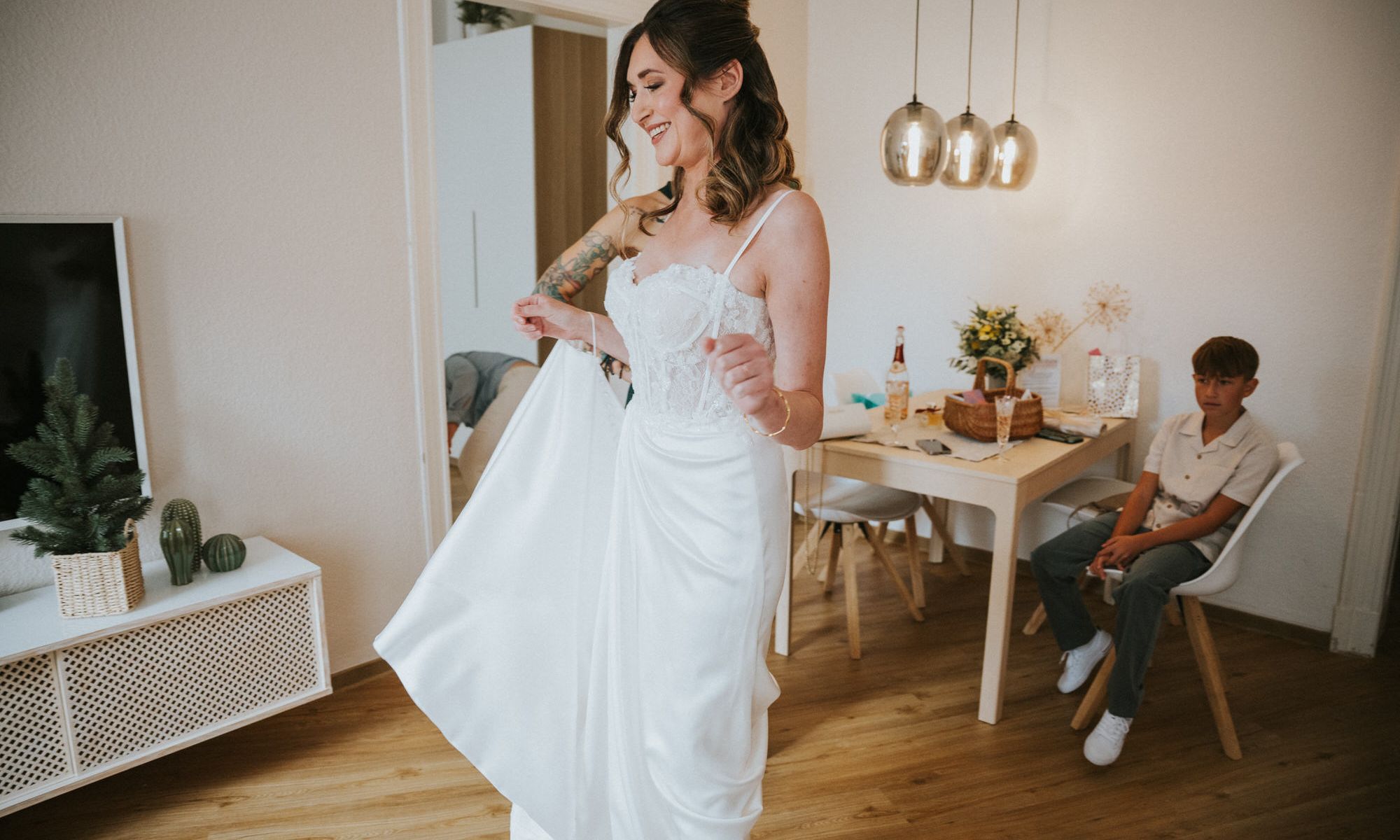 Brautpaarshooting in Coesfeld: Tipps für natürliche Hochzeitsfotos – Hochzeitsfotograf Tim Schneider